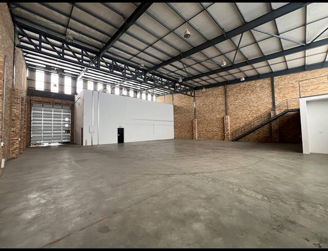875M² RETAIL TO LET IN KYA SANDS